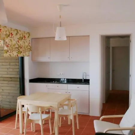 Casa Do Papagaio 4* 丰沙尔