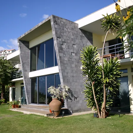 Casa Do Papagaio Gæstehus Funchal (Madeira)