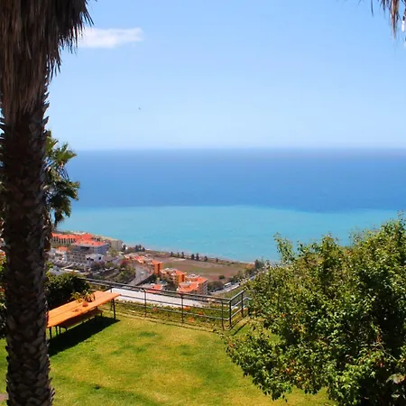 Casa Do Papagaio Gæstehus 4*